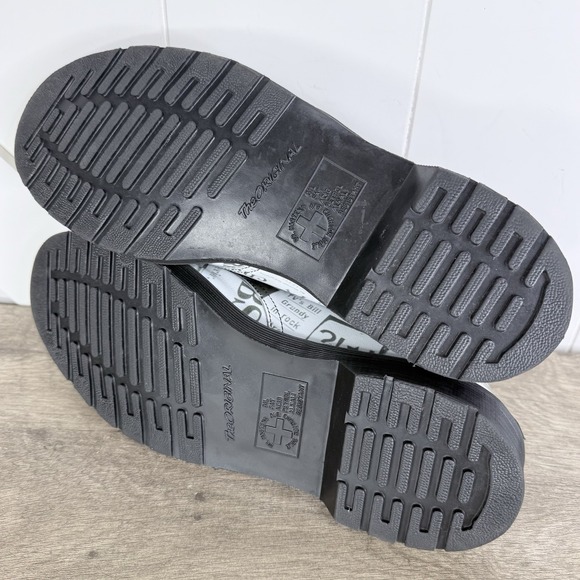 DR. MARTENS Sex Pistols 1461 Oxford Shoes Punk 3-Eye B/W Newspaper Mens Size 11 - Picture 11 of 11